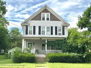 57 State St, Nicholson, PA 18446