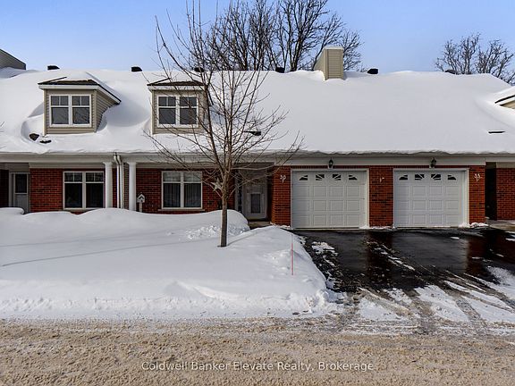 3rd image of 2705 Kingsway Dr #36