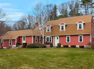 29 Noon Hill Ave, Norfolk, MA 02056