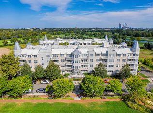 15 Freedom Way APT 109, Jersey City, NJ 07305