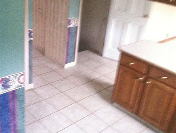 5th image of 477 Southeast Ave