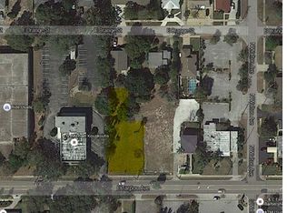 623 E Tarpon Ave, Tarpon Springs, FL 34689