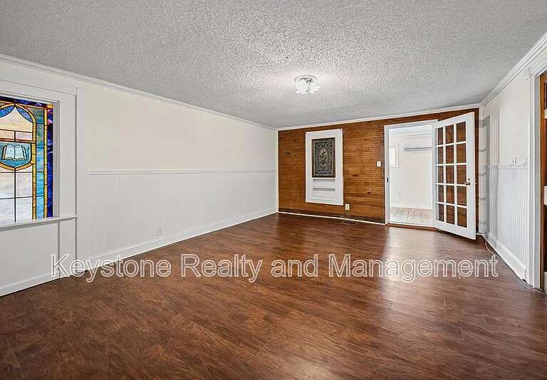 1340 Donelson Pkwy — Photo 9