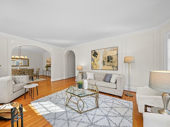 5th image of 822 Judson Ave APT 7