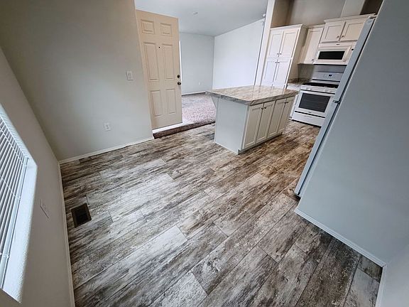 3rd image of 4400 W Florida Ave #292