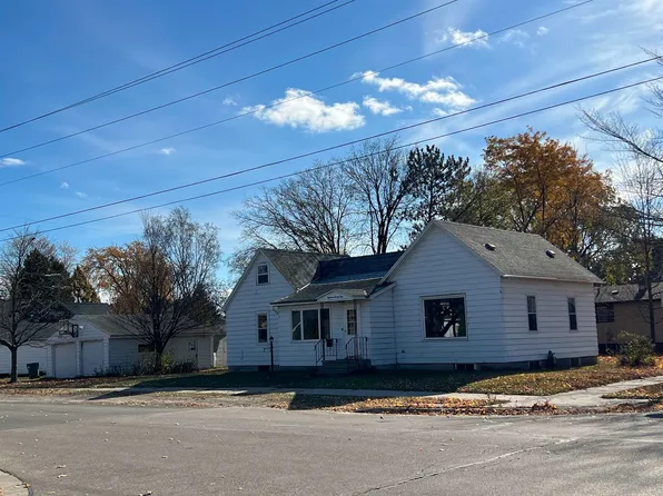 1821 Mary St, Marinette, WI 54143