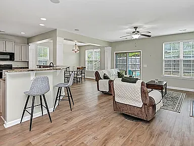 336 Eastfair Dr #53 — Photo 3