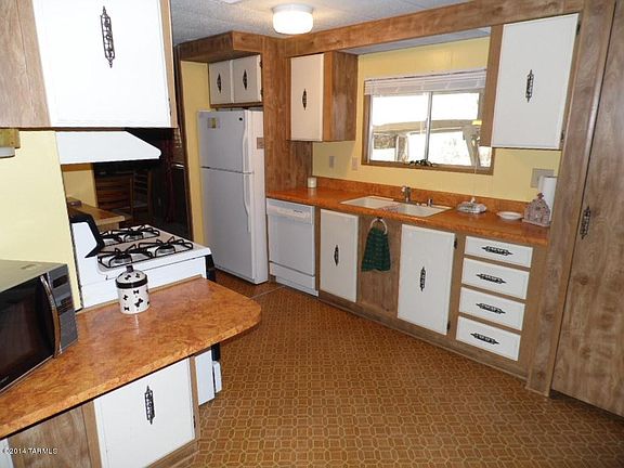 3rd image of 1620 N La Canoa