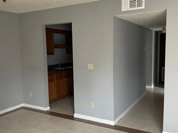 471 Bentwood Ln #1B, Orange Park, FL 32073