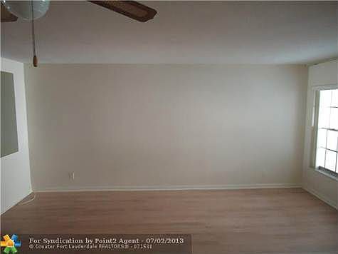 5th image of 1971 SE 5th Ct APT 206