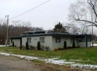 2633 Waterford Rd, Marietta, OH 45750