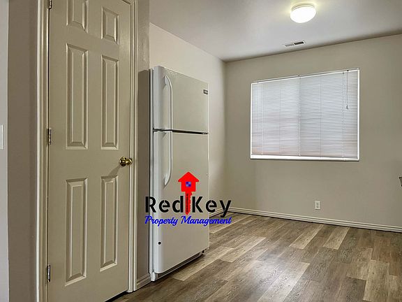 Elton Park Apts_08112022