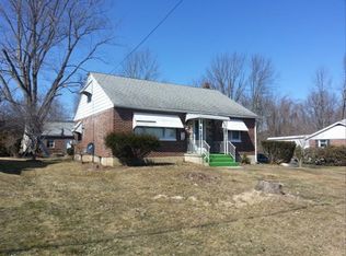 2016 Friedensburg Rd, Reading, PA 19606