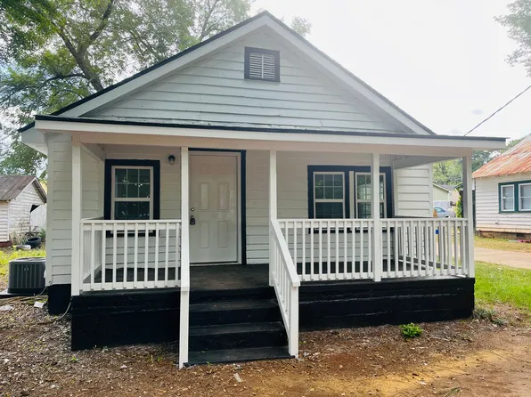 204 Colonial St, Lagrange, GA 30240