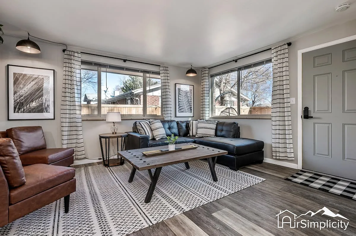 3 bed, 1475 sqft, $3,200 — Photo 2