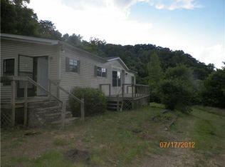 8491 Joy Rd, Mount Pleasant, TN 38474