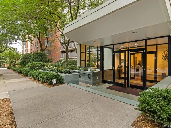 2575 Palisade Avenue #2G, Bronx, NY 10463