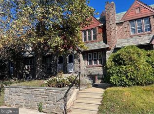 911 Darby Rd, Havertown, PA 19083