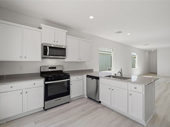 2nd image of 6751 Magnolia River Ave