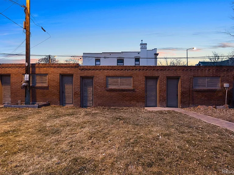 1581 N Ogden St — Photo 17
