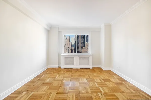 Rented by Stonehenge NYC LLC | media 12