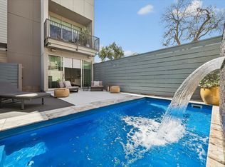 1808 Palm St, Houston, TX 77004