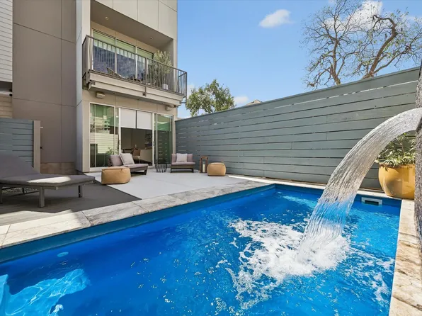1808 Palm St, Houston, TX 77004