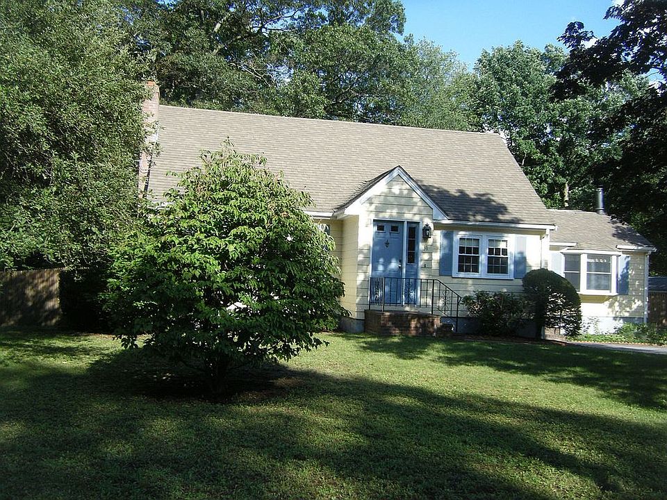 Walpole  Fantastic  Neighborhood