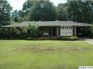 136 Fairlane Dr, Trussville, AL 35173