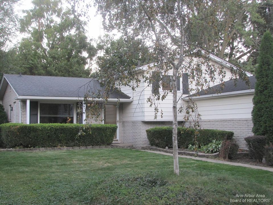 1st image of 14292 Yale St