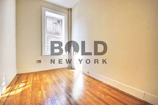 Rented by Bold New York | media 19