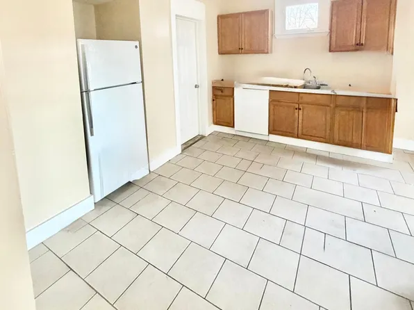 81 Sherman Avenue # Fl 1ST, New Haven, CT 06511