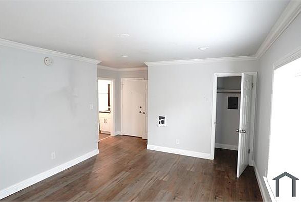 1st image of 2912 14th Ave #107