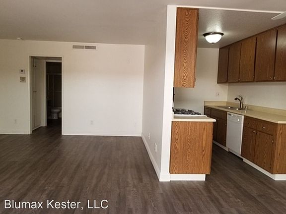 2nd image of 4122 Tujunga Ave #4479672