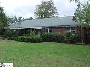 27 Stamey Valley Rd, Travelers Rest, SC 29690