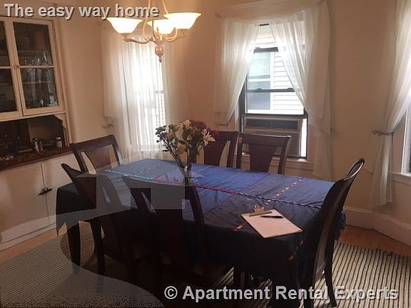 3rd image of 35 Stoughton St #2S