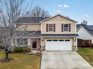 208 E Kaibab Trl, Meridian, ID 83646