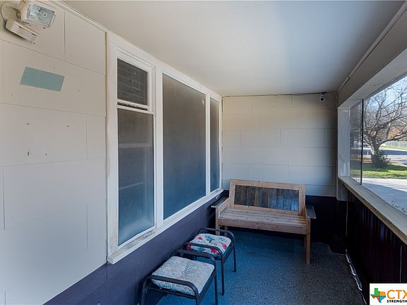 4th image of 303 E 13th Ave