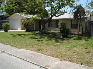 9105 Crabtree Ln, Port Richey, FL 34668