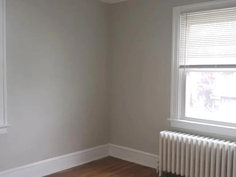 54 Lambert St — Photo 6