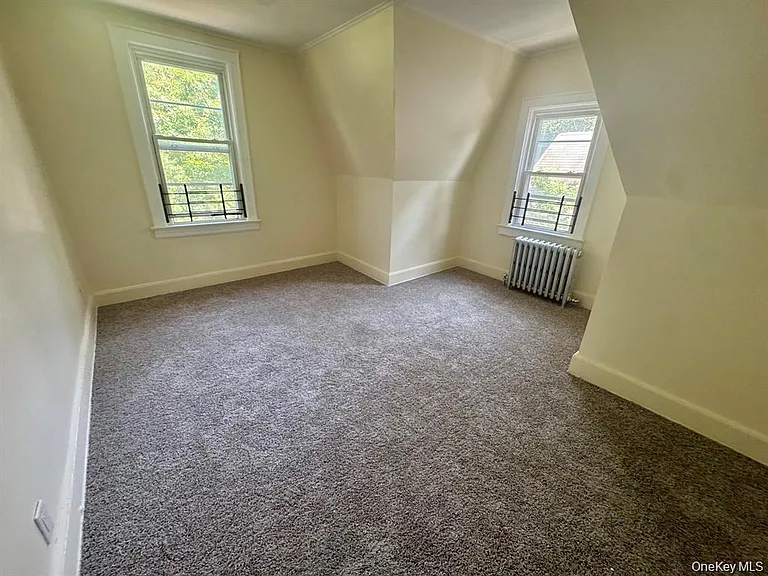 100 Earle Ave #3 — Photo 5