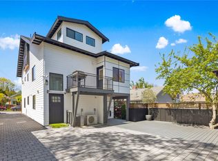 5306 8th Ave NE #B, Seattle, WA 98105