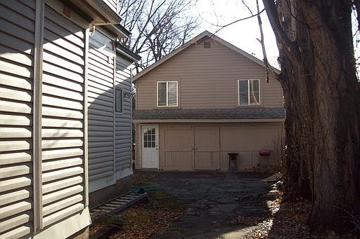 1st image of 538 Washington St #1/2