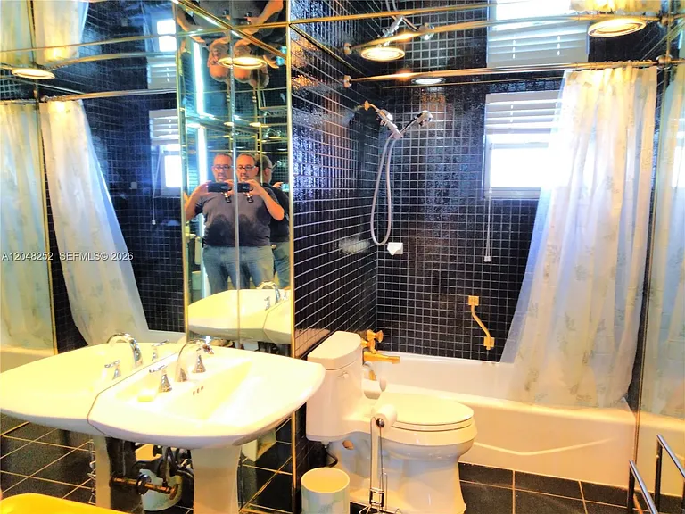 2101 S Ocean Dr #2001 — Photo 18