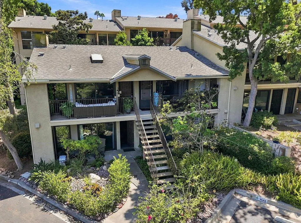 1 bed, 640 sqft, $2,300 — Photo 4