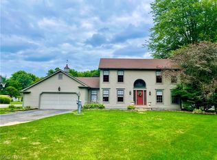 1019 Westport Cir, Youngstown, OH 44511