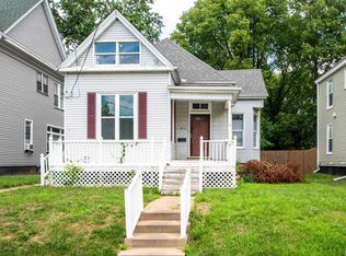 613 W Armstrong Ave, Peoria, IL