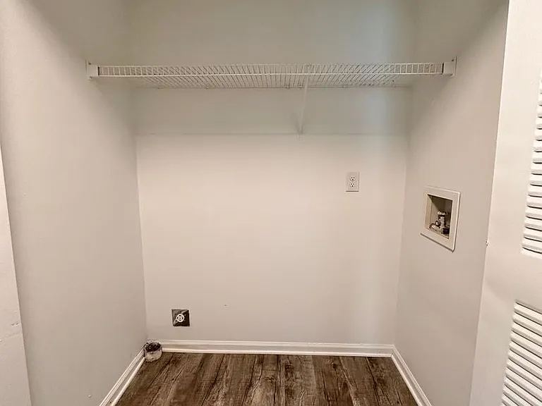Rocky View Apartment Homes — Photo 128