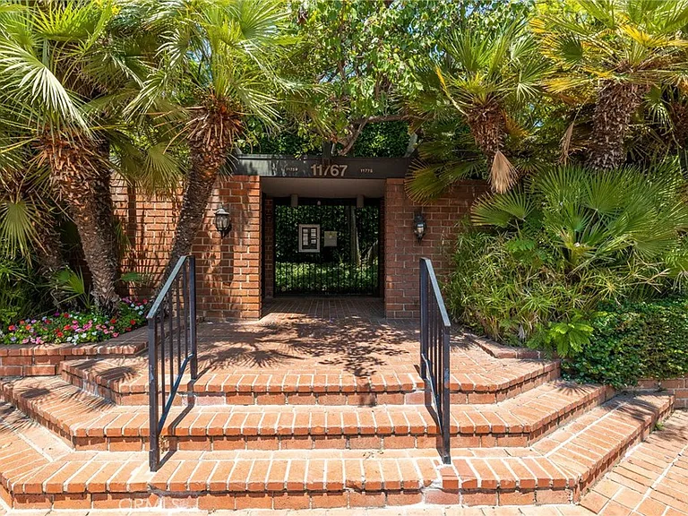11761 W Sunset Blvd — Photo 11
