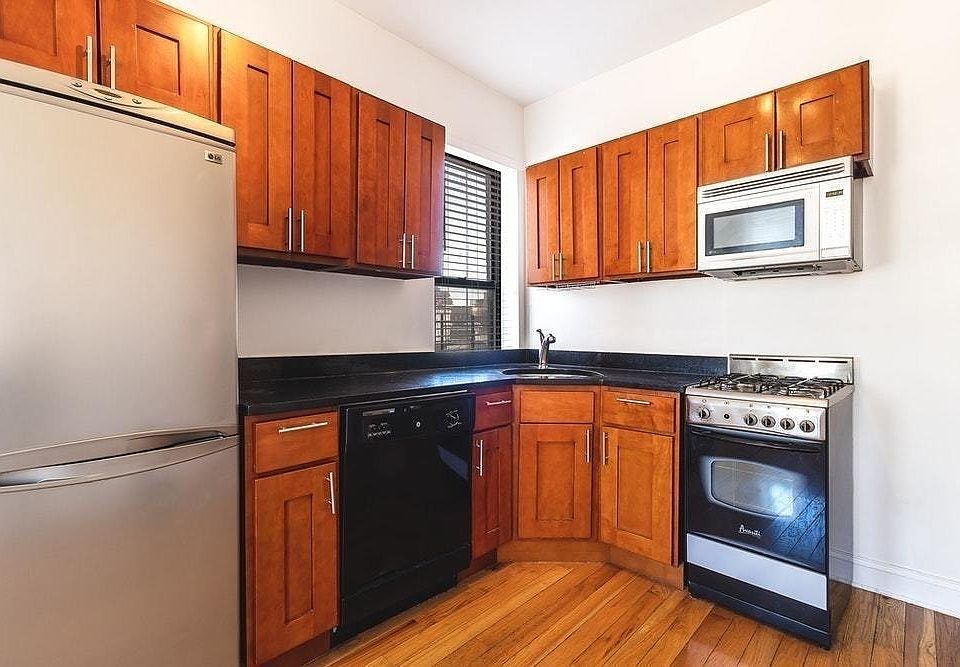 1st image of 55 Delancey St #5R